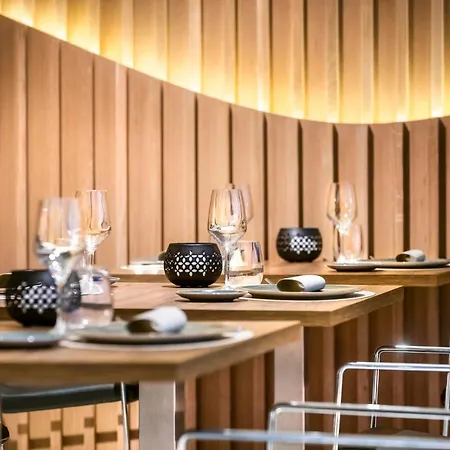 Salles Ciutat Del Prat Barcelona Airport 4*