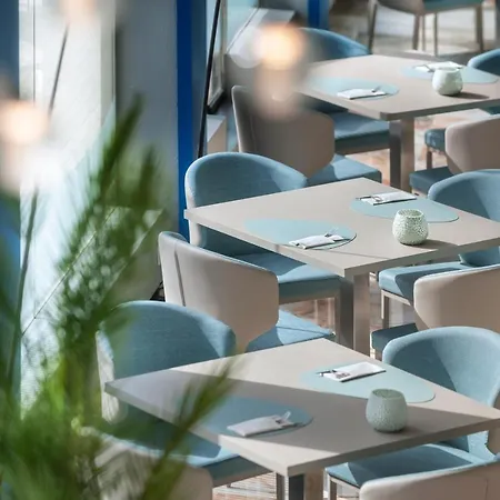 Salles Ciutat Del Prat Barcelona Airport Hotel