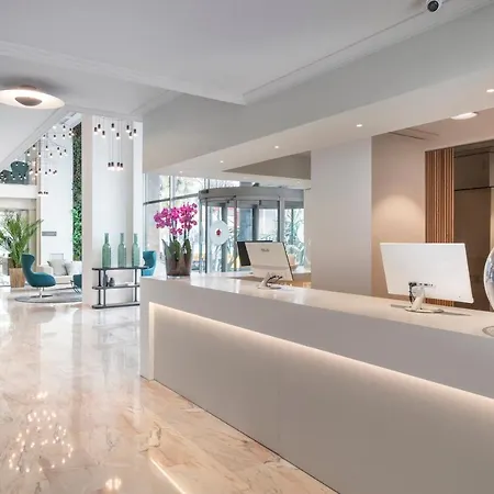 Hotel Salles Ciutat Del Prat Barcelona Airport 4*