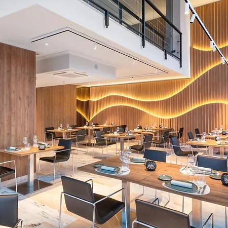 Hotel Salles Ciutat Del Prat Barcelona Airport