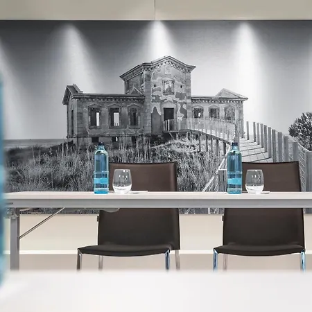 Salles Ciutat Del Prat Barcelona Airport 4* El Prat de Llobregat