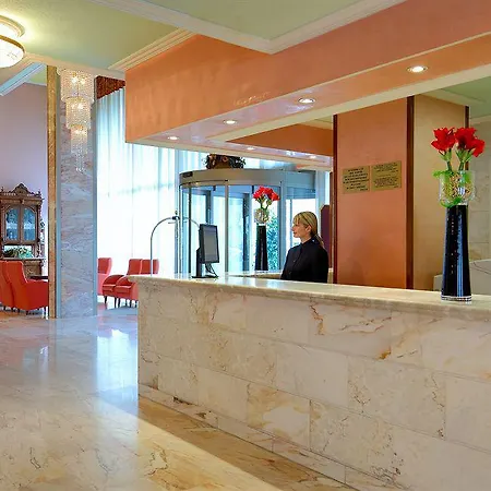 Salles Ciutat Del Prat Barcelona Airport Hotel El Prat de Llobregat