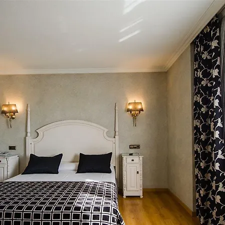 Salles Ciutat Del Prat Barcelona Airport 4* El Prat de Llobregat