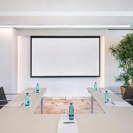 Hotel Salles Ciutat Del Prat Barcelona Airport 4*